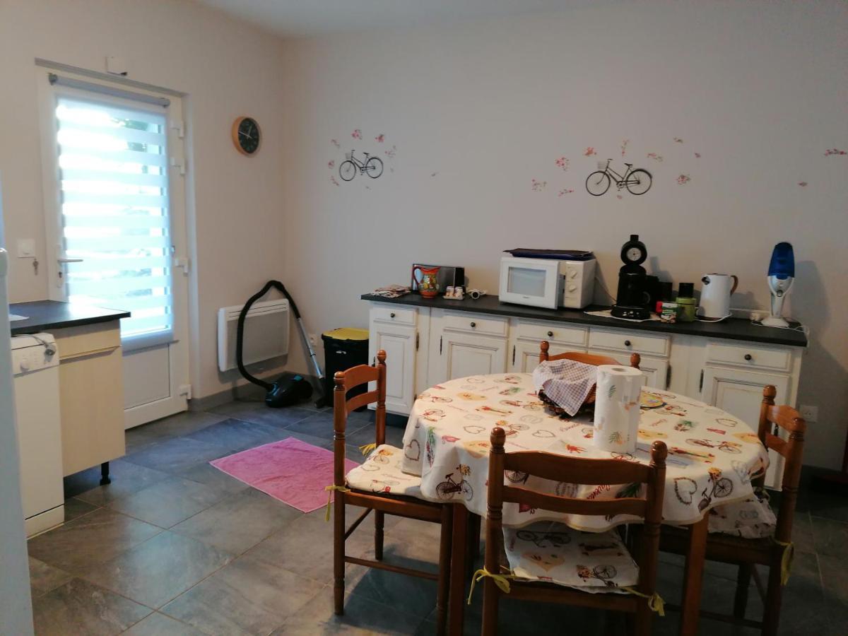 Gite Chez Pierrette Valence-sur-Baise ภายนอก รูปภาพ