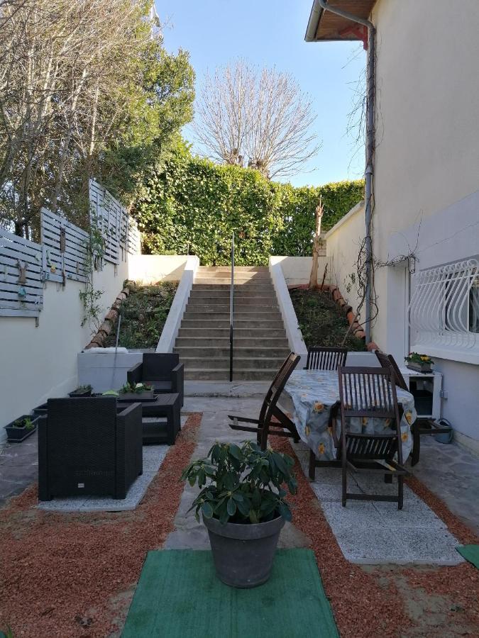 Gite Chez Pierrette Valence-sur-Baise ภายนอก รูปภาพ